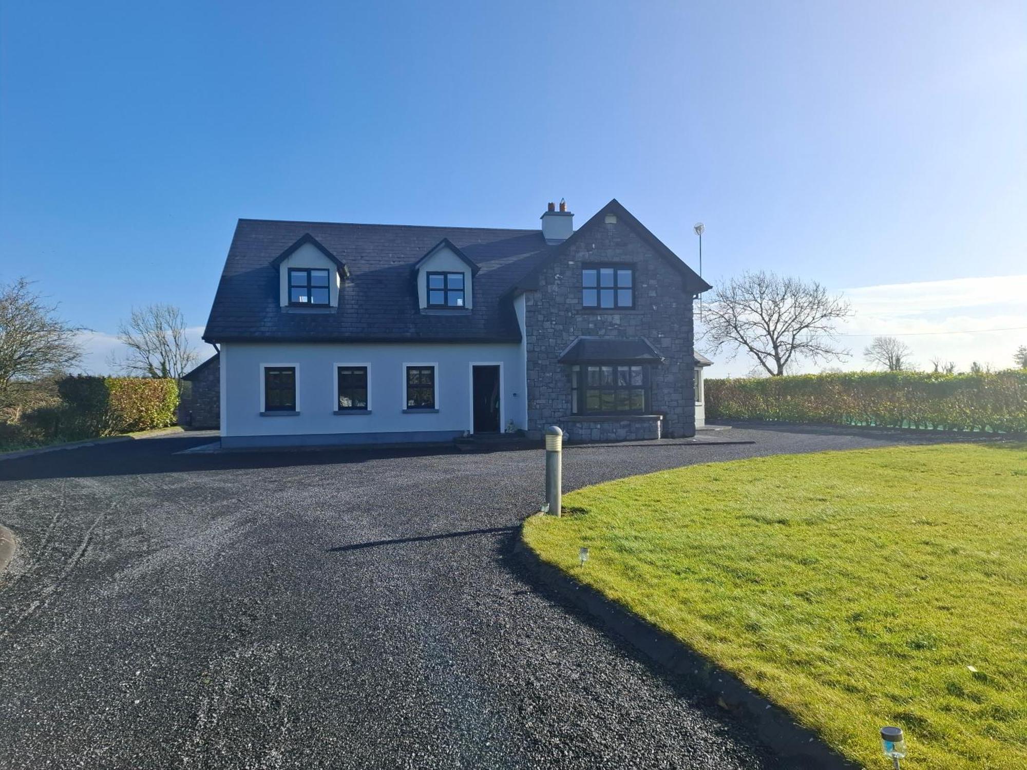 Country House Galway Eksteriør bilde